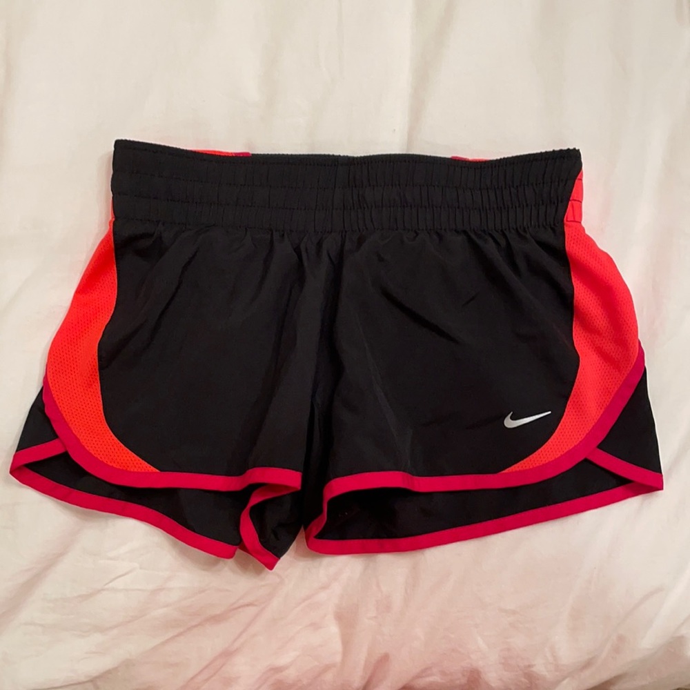 Women’s Nike Shorts - size xs